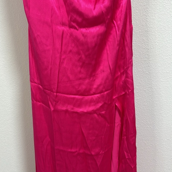 NWT Elliatt Belmont Dress in Fuchsia Pink - Picture 8 of 16